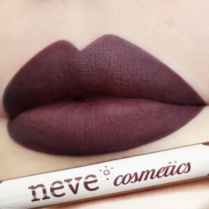 Rainy Days lip crayon - Neve Cosmetics