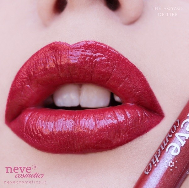 Vernissage The Voyage of Lite - Psychotropical - Neve Cosmetics -