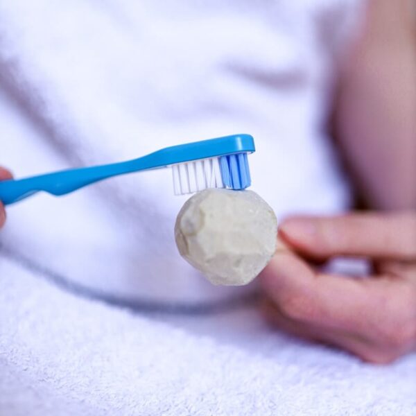 Dentifricio Solido alla Cannella 17g - Lamazuna - immagine 4