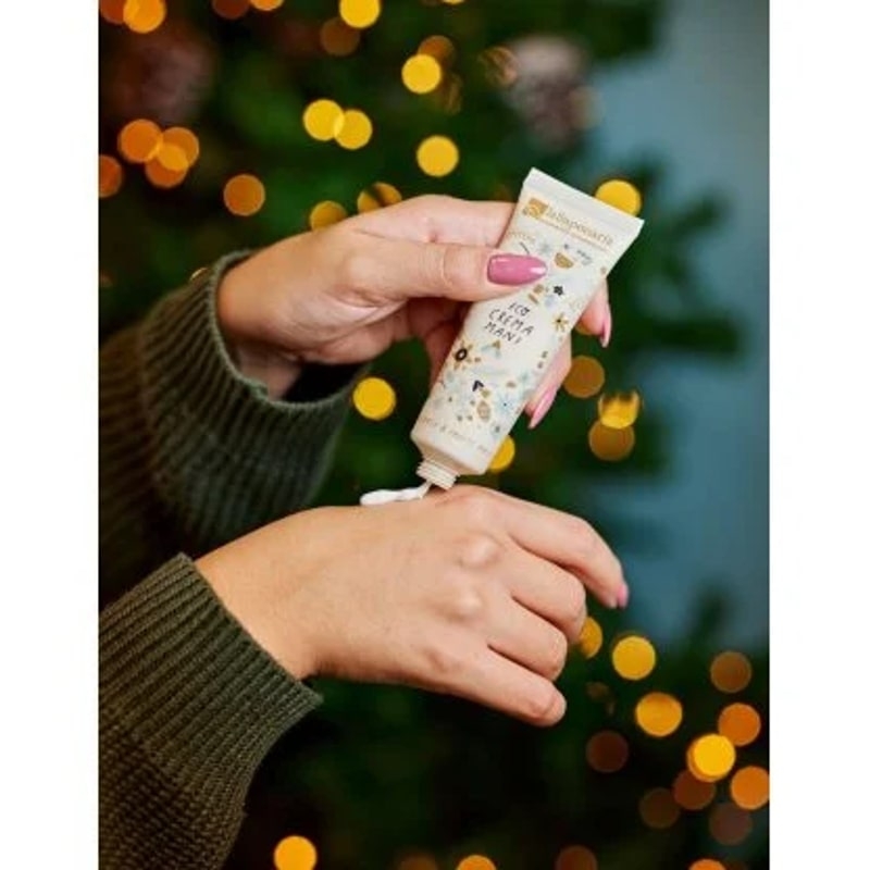 Crema mani Mandorle & Frutti rossi - La Saponaria - immagine 2