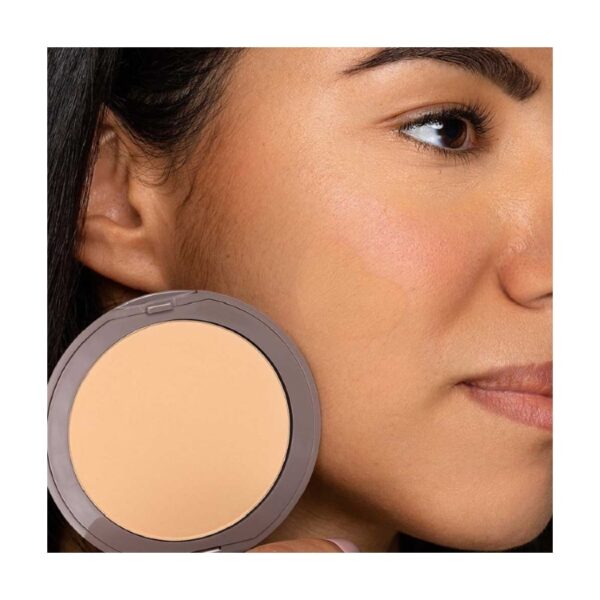 Fondotinta Flat Perfection Medium Warm - Neve Cosmetics - immagine 3