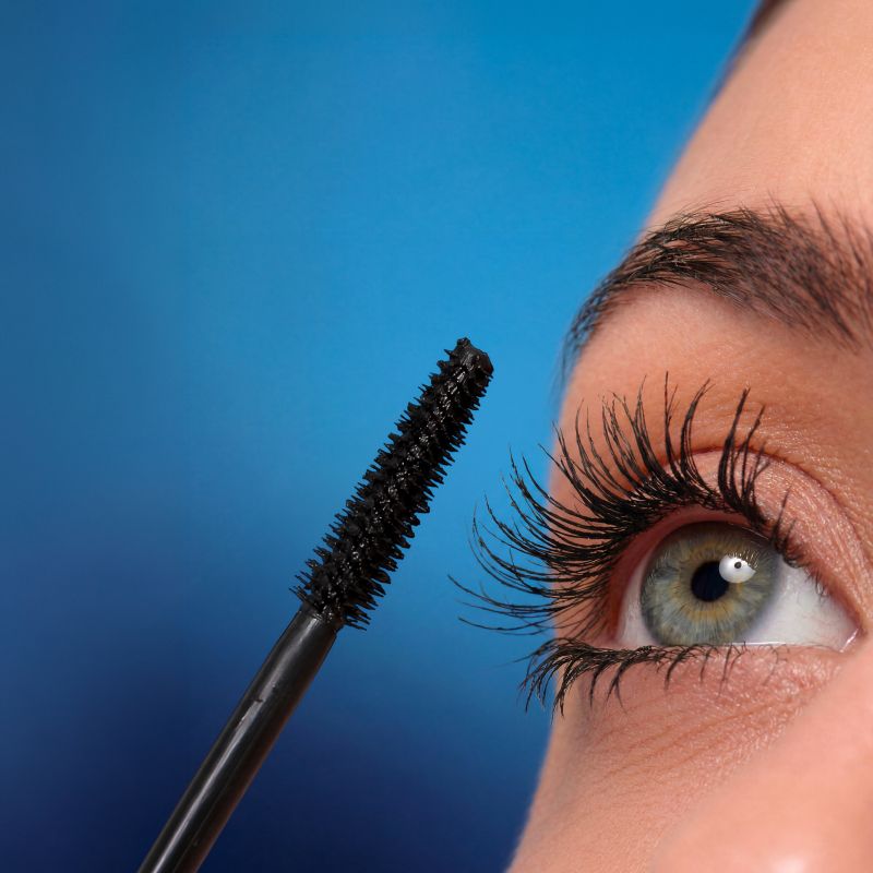 Mascara Nero 01 Waterproof Hyalur-on - Skin proof