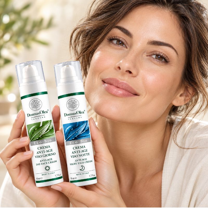 Routine Anti-Age Viso Giorno & Notte - Domus Olea Toscana - immagine 2